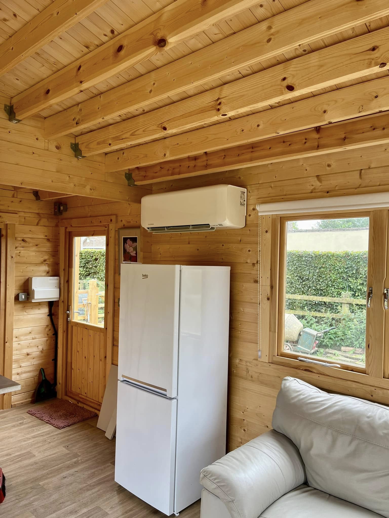 Commercial air conditioning for Manchester office environment